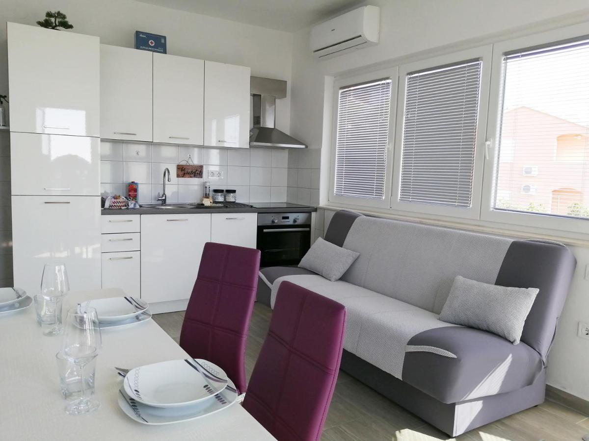 Apartmani Radic Primošten Esterno foto