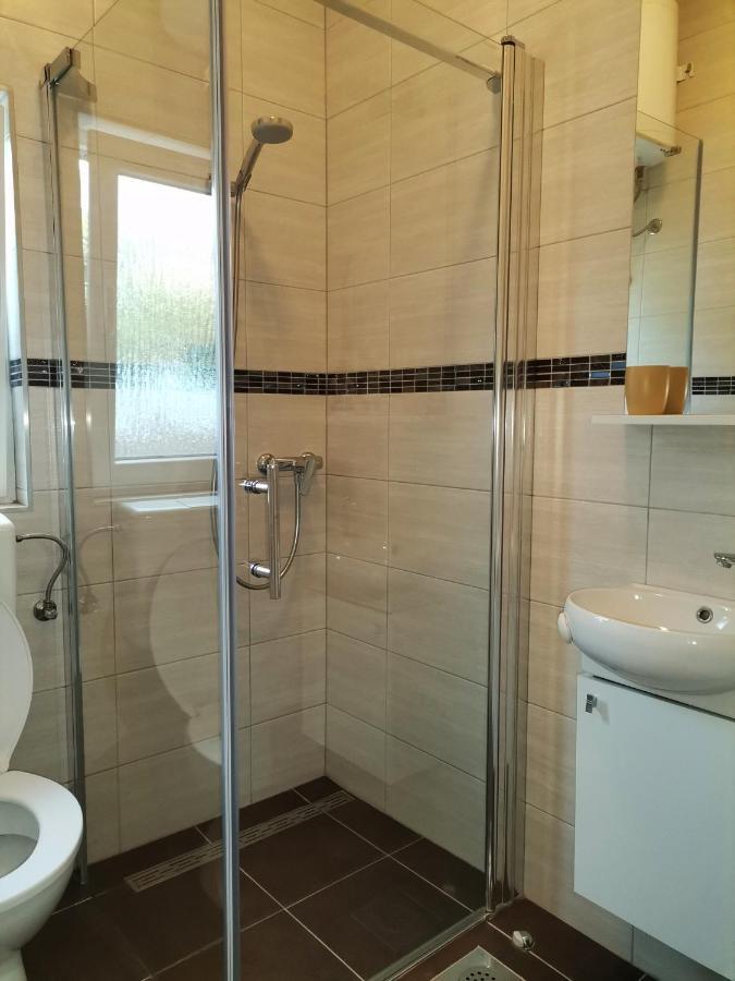 Apartmani Radic Primošten Esterno foto