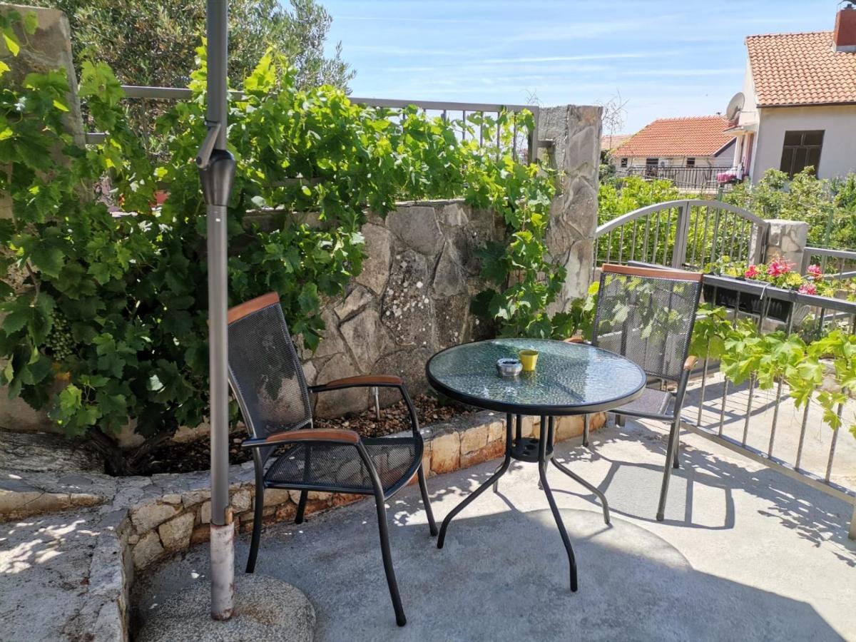 Apartmani Radic Primošten Esterno foto