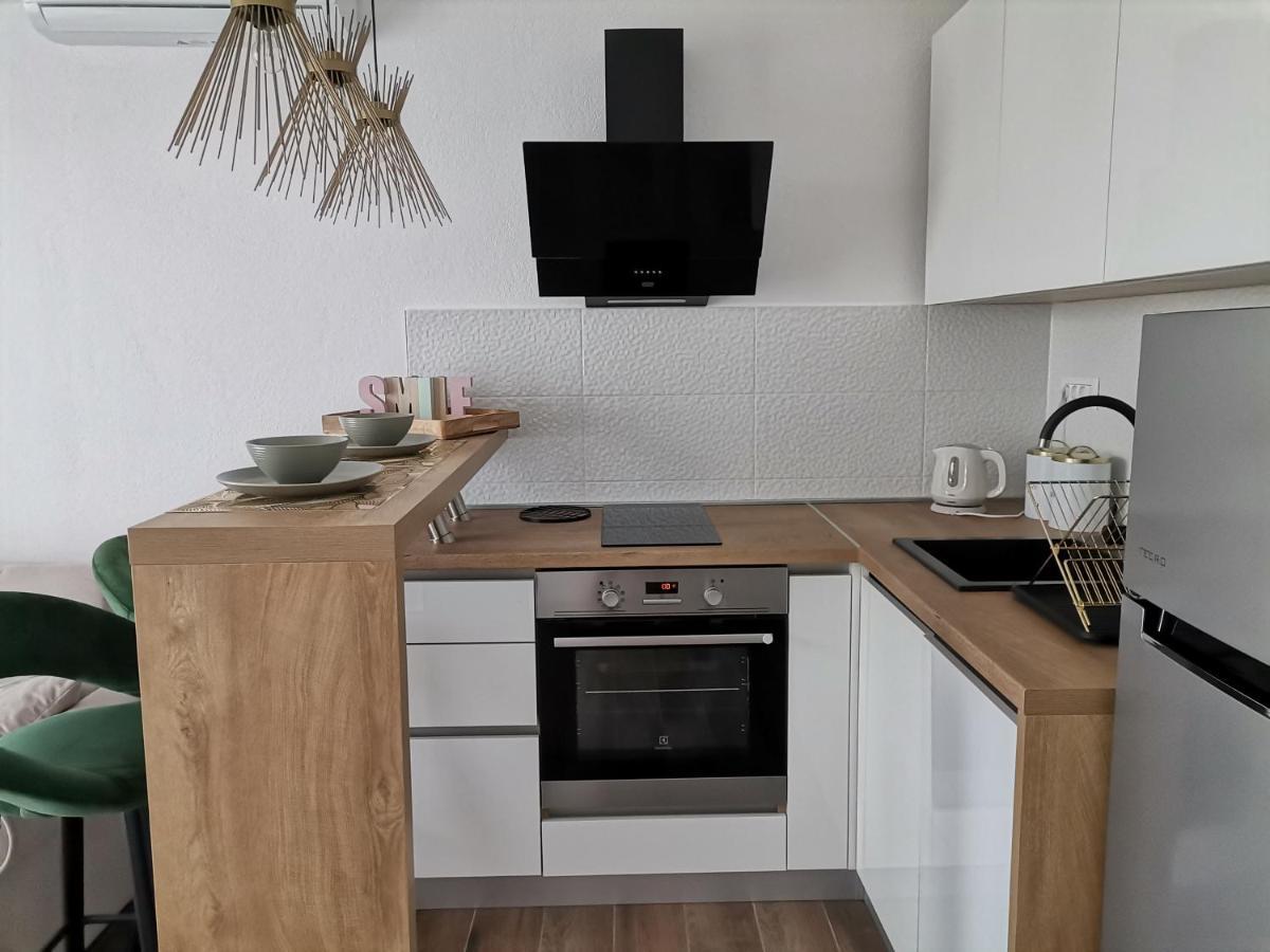 Apartmani Radic Primošten Esterno foto